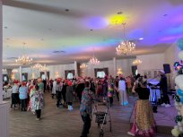 Powiększ obraz: Bal karnawałowy Domów Pomocy Społecznej – „Dookoła świata” - Zdjęcie nr 4